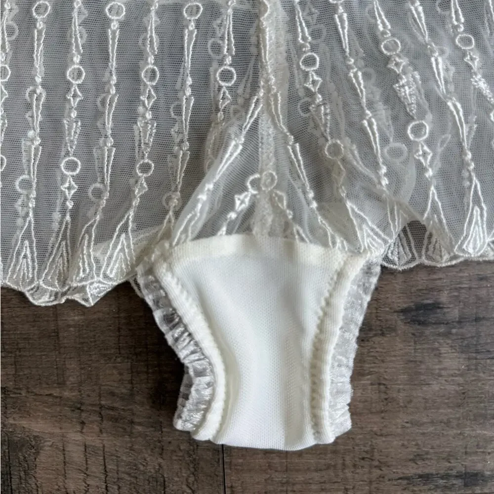 NWOT BHLDN Women's Ivory Lace Lingerie Bodysuit Sheer Embroidered Mesh Size XS